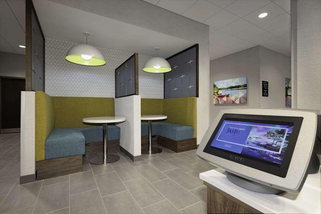 Hampton Inn Midland, On Facilities photo