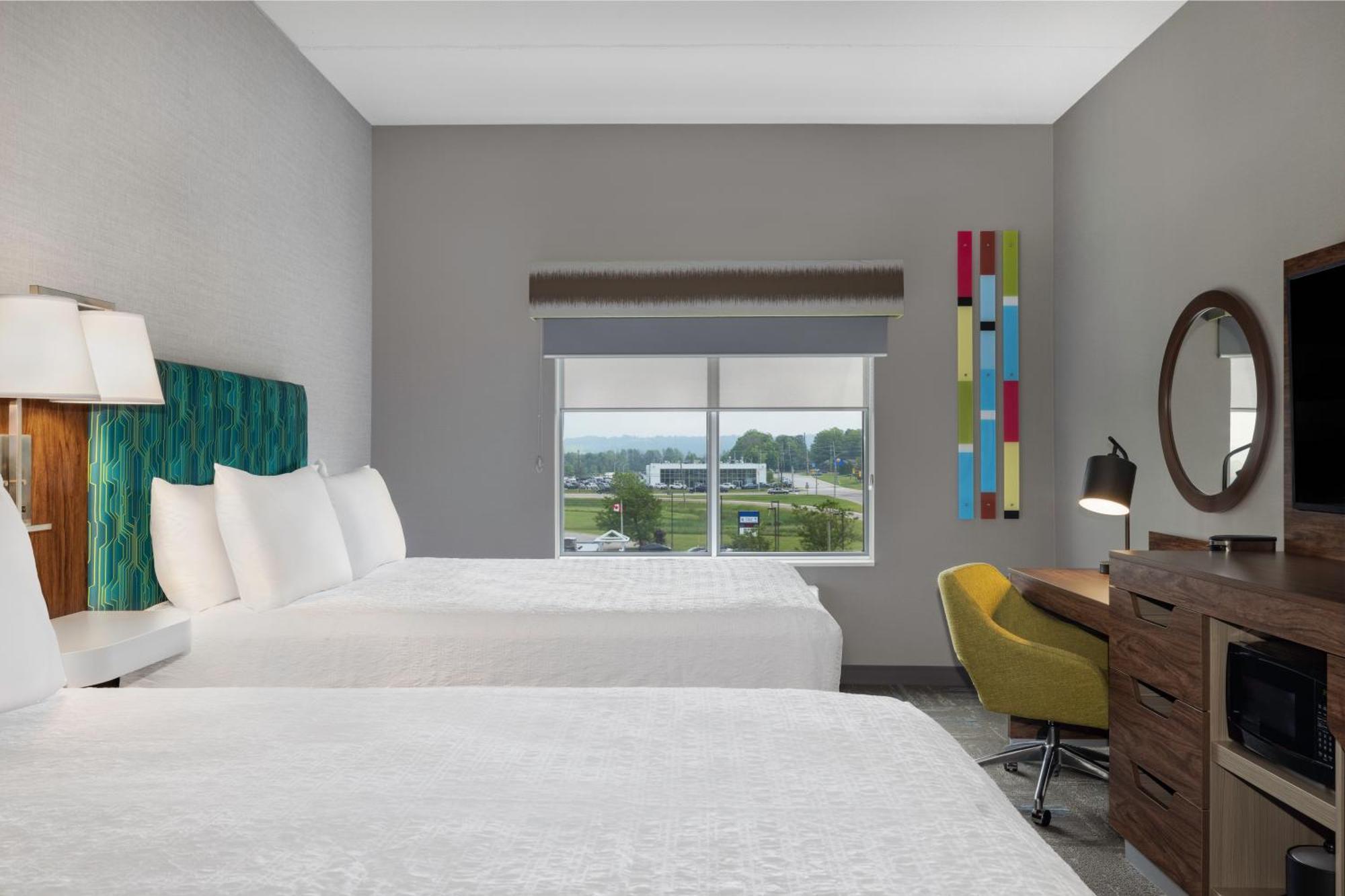 Hampton Inn Midland, On Exterior photo